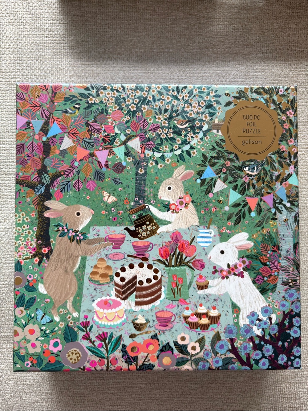 ✨BNIB✨Galison 500pc foil puzzle- Spring Tea Party
